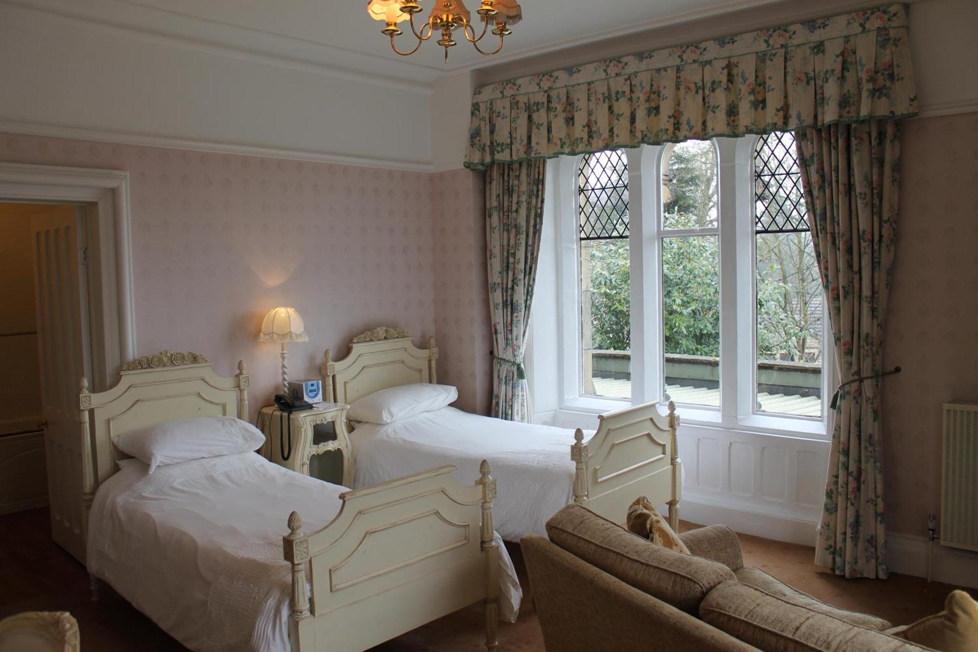 Oakwood Hall Hotel Bingley Kültér fotó
